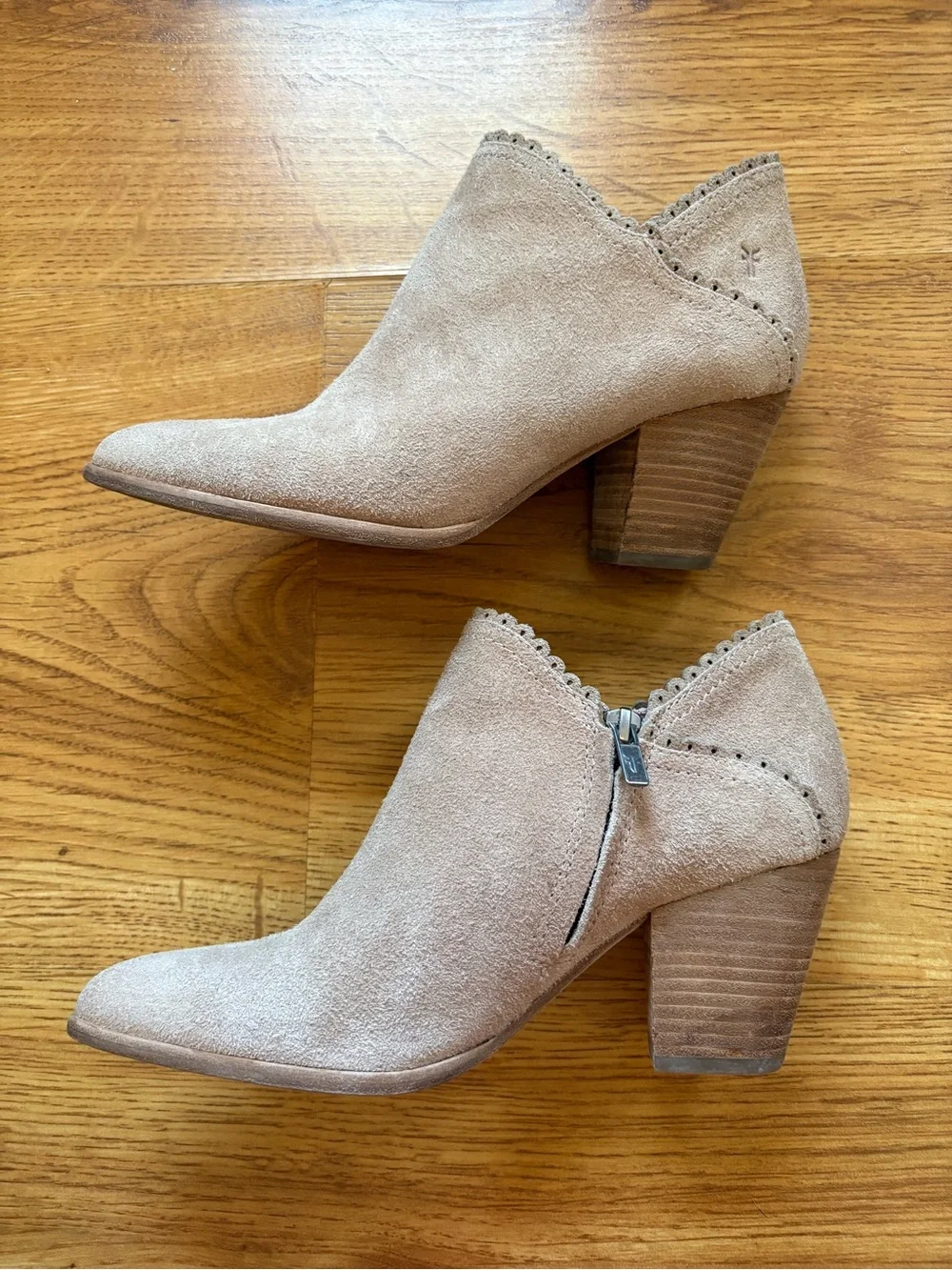 Frye Reed Scallop Shootie Ankle Boots 8.5